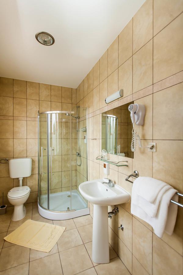 Hotel Petrijevci Bizovac Zimmer foto